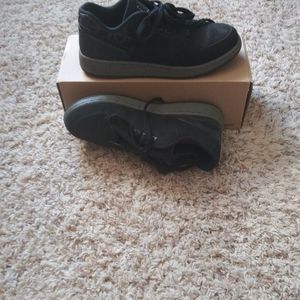 Barely worn air jordans